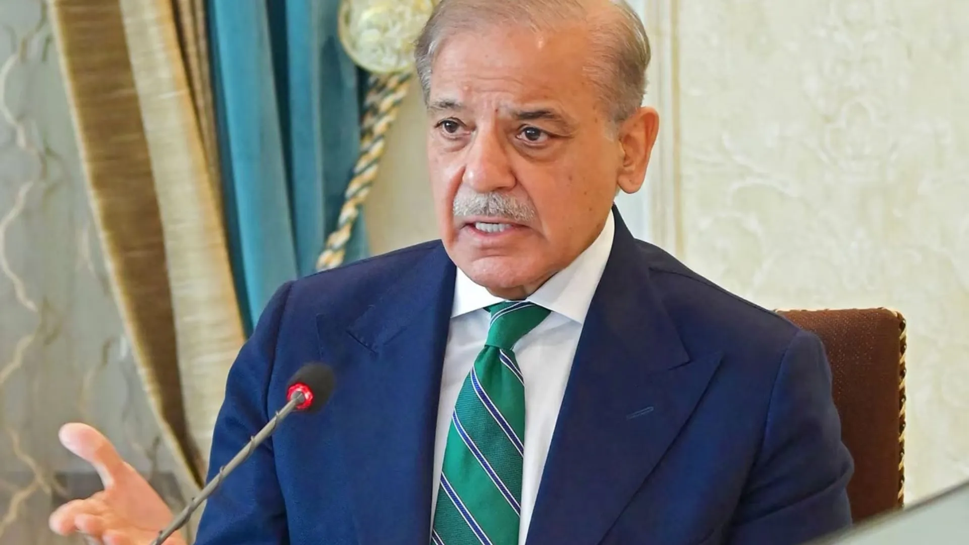 भारत से सिंधु जल संधि टेंशन के बीच पाक प्रधानमंत्री का बड़ा ऐलान, अपने मुल्क को प्यास से बचाने के लिए करेगा ये काम 