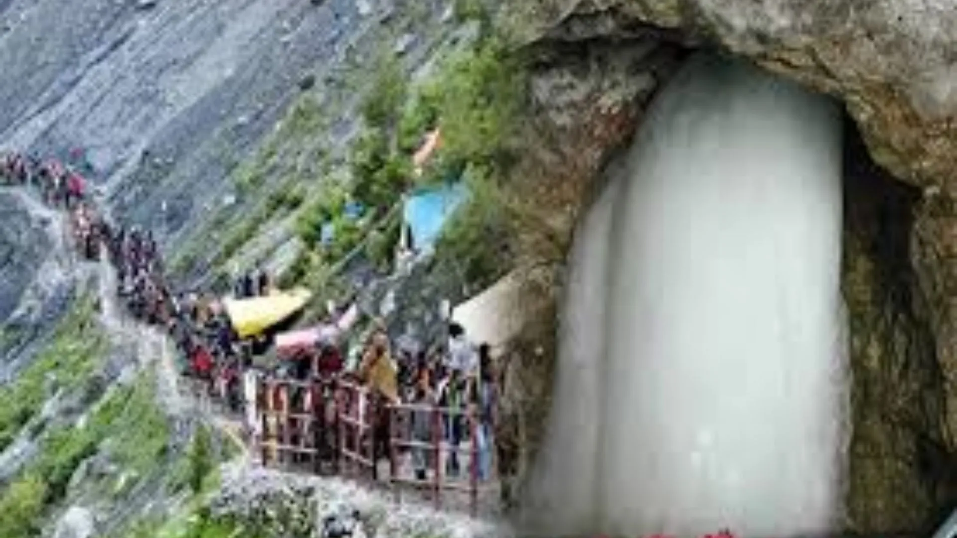 अमरनाथ यात्रा के लिए 2,300 से अधिक तीर्थयात्रियों का जत्था रवाना, 3.60 लाख  श्रद्धालु कर चुके पवित्र गुफा मंदिर के दर्शन