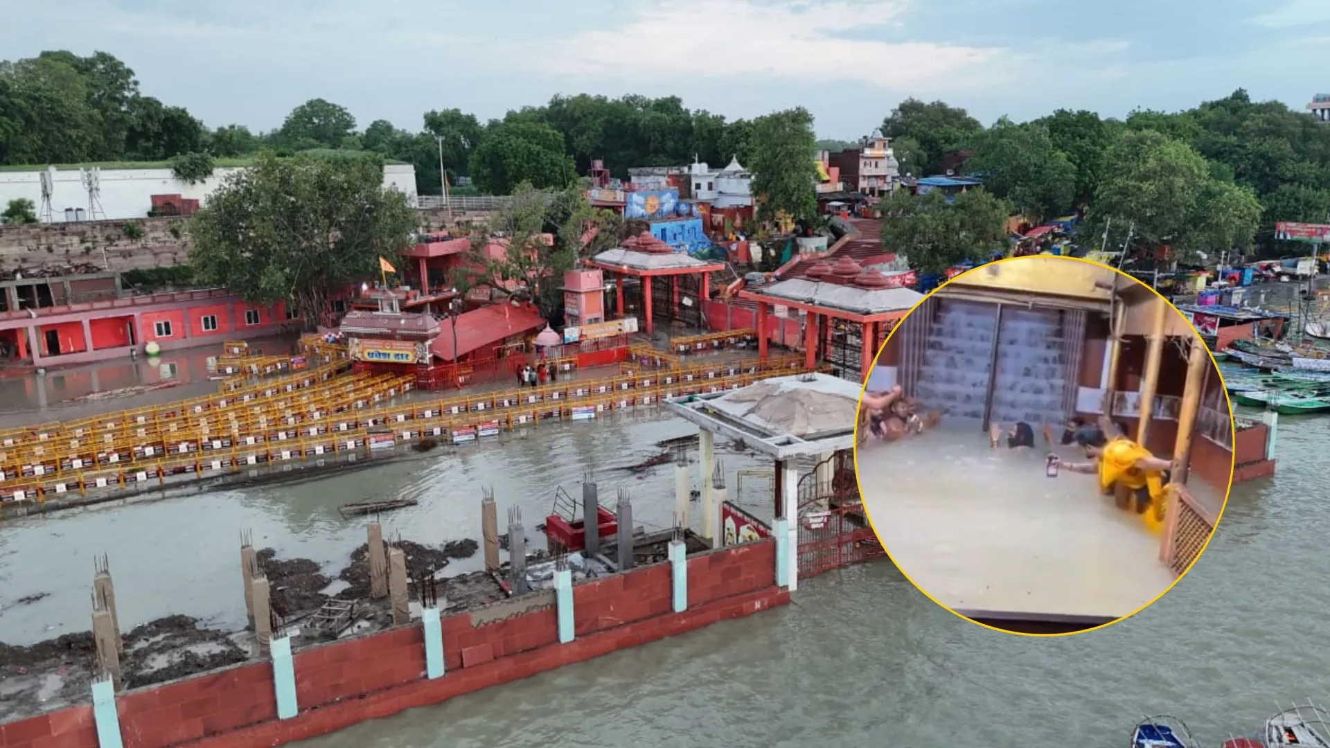 प्रयागराज में बढ़ रहा गंगा -यमुना का जलस्तर, फिर लेटे बड़े हनुमान जी ने किया स्नान  