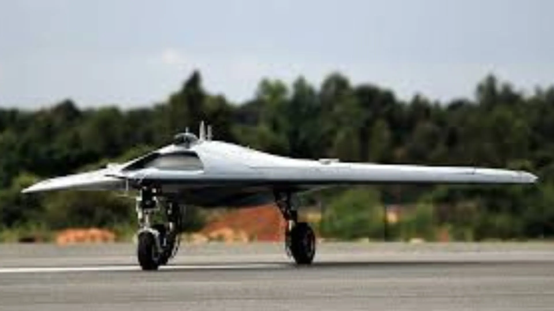 BITS Hyderabad : हॉस्टल के स्टार्टअप में बना दिए लड़ाकू ड्रोन और कामिकेज, अब खरीदेगी भारतीय सेना