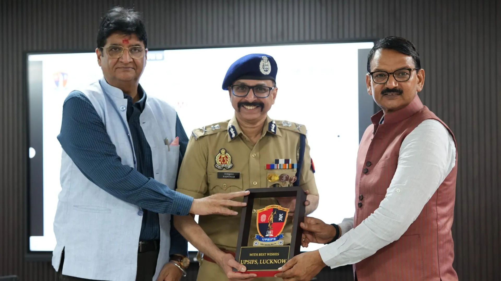 UP फारेंसिक साइंस में Summer Internship पूरी, 6 राज्यों के छात्र-छात्राओं को मिला प्रशिक्षण 