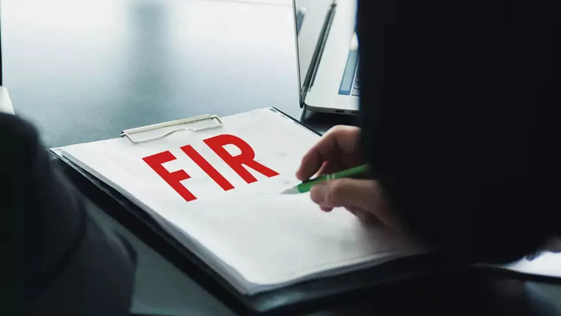 शाहजहांपुर: धर्मांतरण के विरोध पर मारपीट करने वाले दो लोगों पर FIR