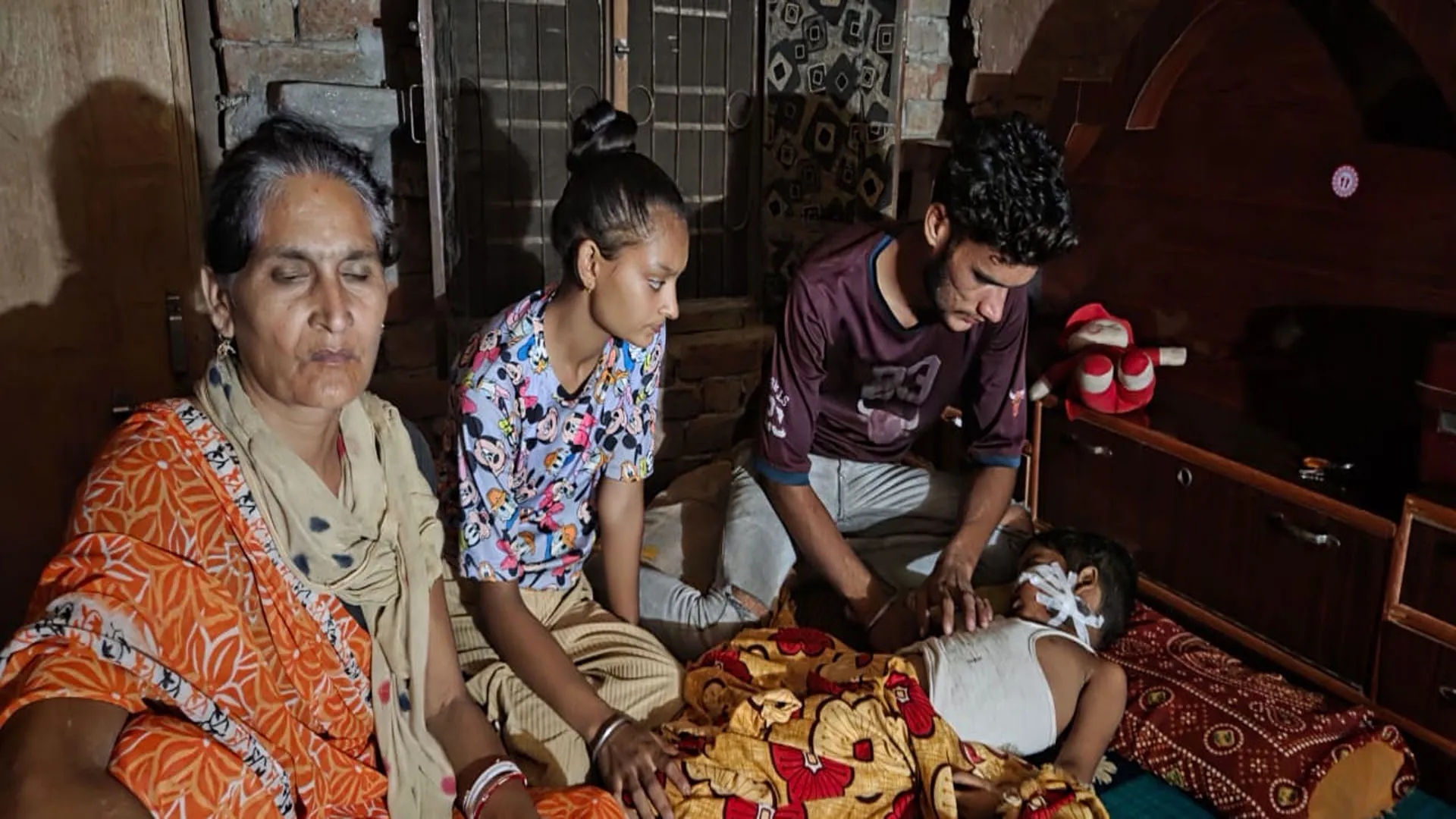 लखीमपुर खीरी: कुत्ते के हमले में दो बच्चों समेत छह लोग घायल...दो की हालत गंभीर