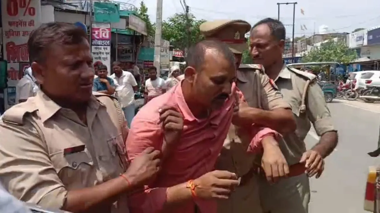 प्रतापगढ़: कोतवाली के पास रजिस्ट्री ऑफिस के बाहर दो सगे भाइयों को दंबगों ने दिनदहाड़े मारी गोली, मची भगदड़