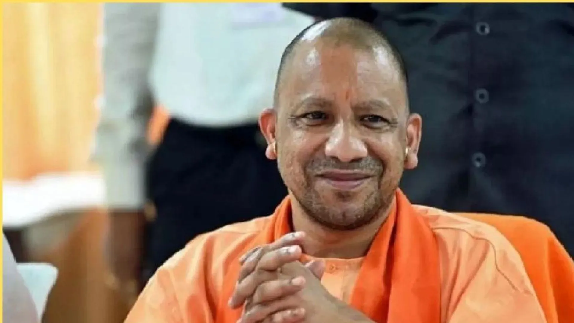 कंधों पर बस्ता टांगे फिर से स्कूल पहुंची, गोरखपुर की पंखुड़ी ने मुख्यमंत्री आदित्यनाथ को दिया धन्यवाद 