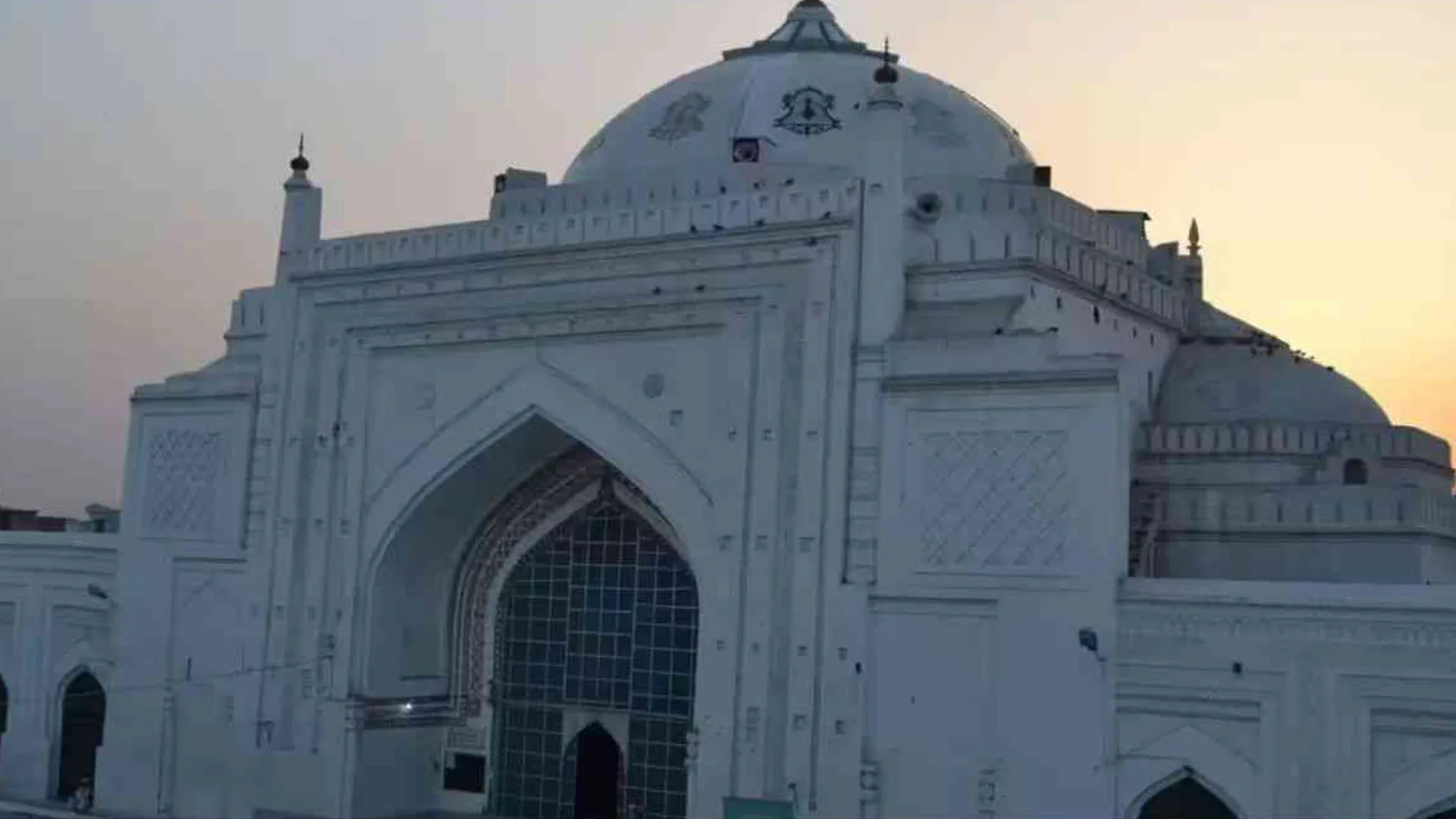 बदायूं: नीलकंठ महाराज बनाम जामा मस्जिद में 17 जुलाई तारीख लगी