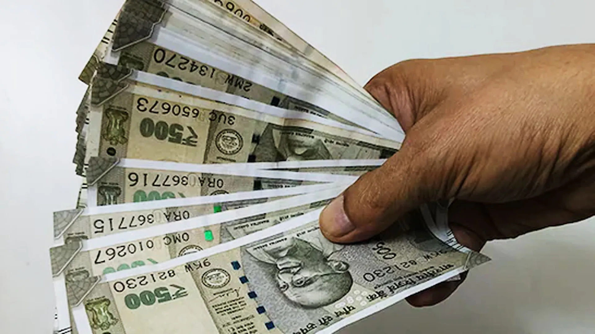 Bareilly: एसी व्यापारी को दिखाया वाहन के चालान का डर...फिर कर डाली बड़ी ठगी