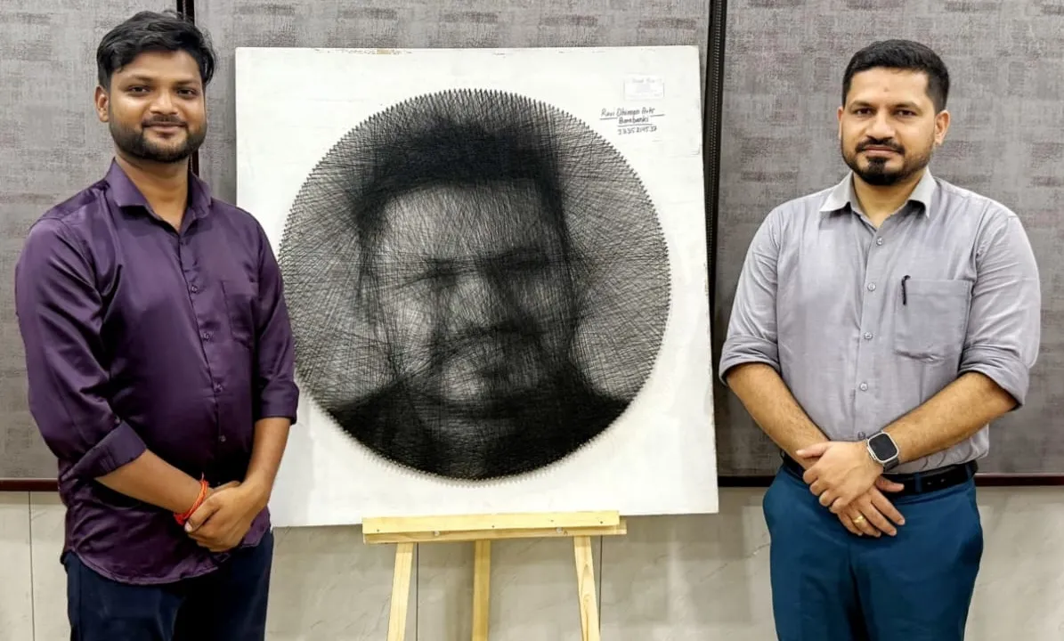 धागे से बनाई डीएम की अनूठी तस्वीर : कलाकार रवि धीमान ने 10 दिनों तक की मेहनत