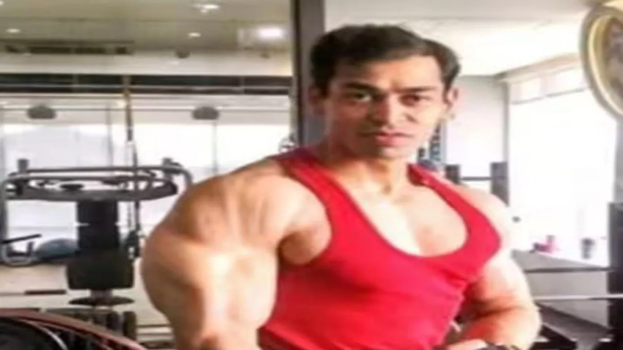 लखनऊ : महिला आयोग की उपाध्यक्ष अपर्णा यादव के पति से मांगी चार करोड़ की रंगदारी