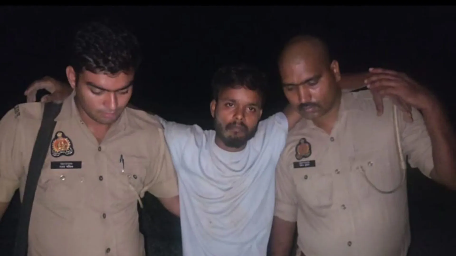 Bareilly: लूट करने वाले दो बदमाश मुठभेड़ में गिरफ्तार...एक के पैर में लगी गोली