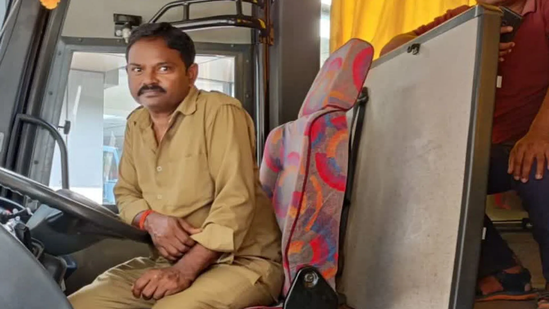 Bareilly: नौकरियां ही नौकरियां...ऐसे होगी संविदा चालकों और महिला परिचालकों की भर्ती 