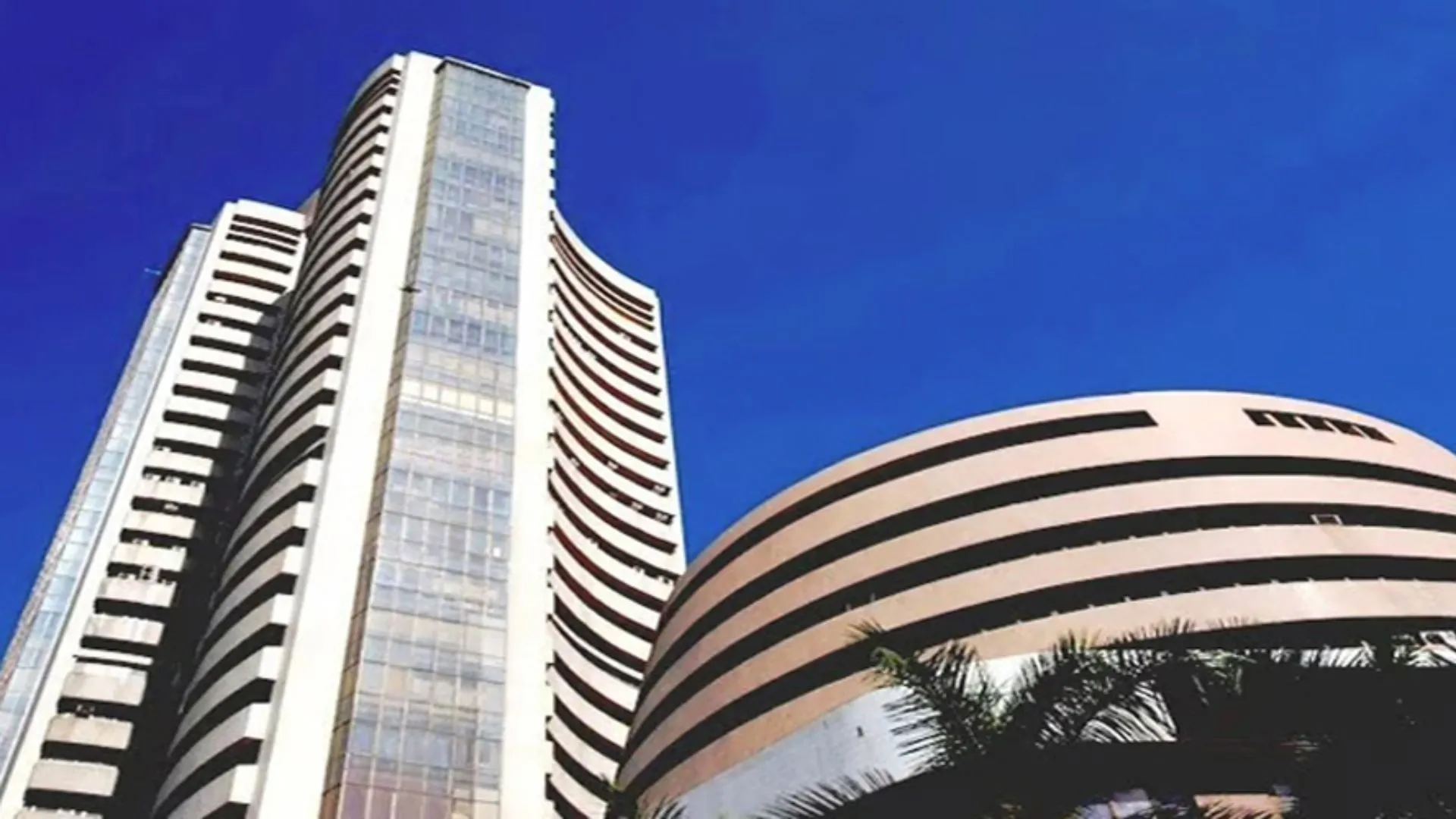 ग्लोबल मार्केट में मिले-जुले रुख के बीच कारोबार में गिरावट दर्ज: Sensex-Nifty हुए ढेर, Tata Steel, ICICI Bank के शेयर Loss