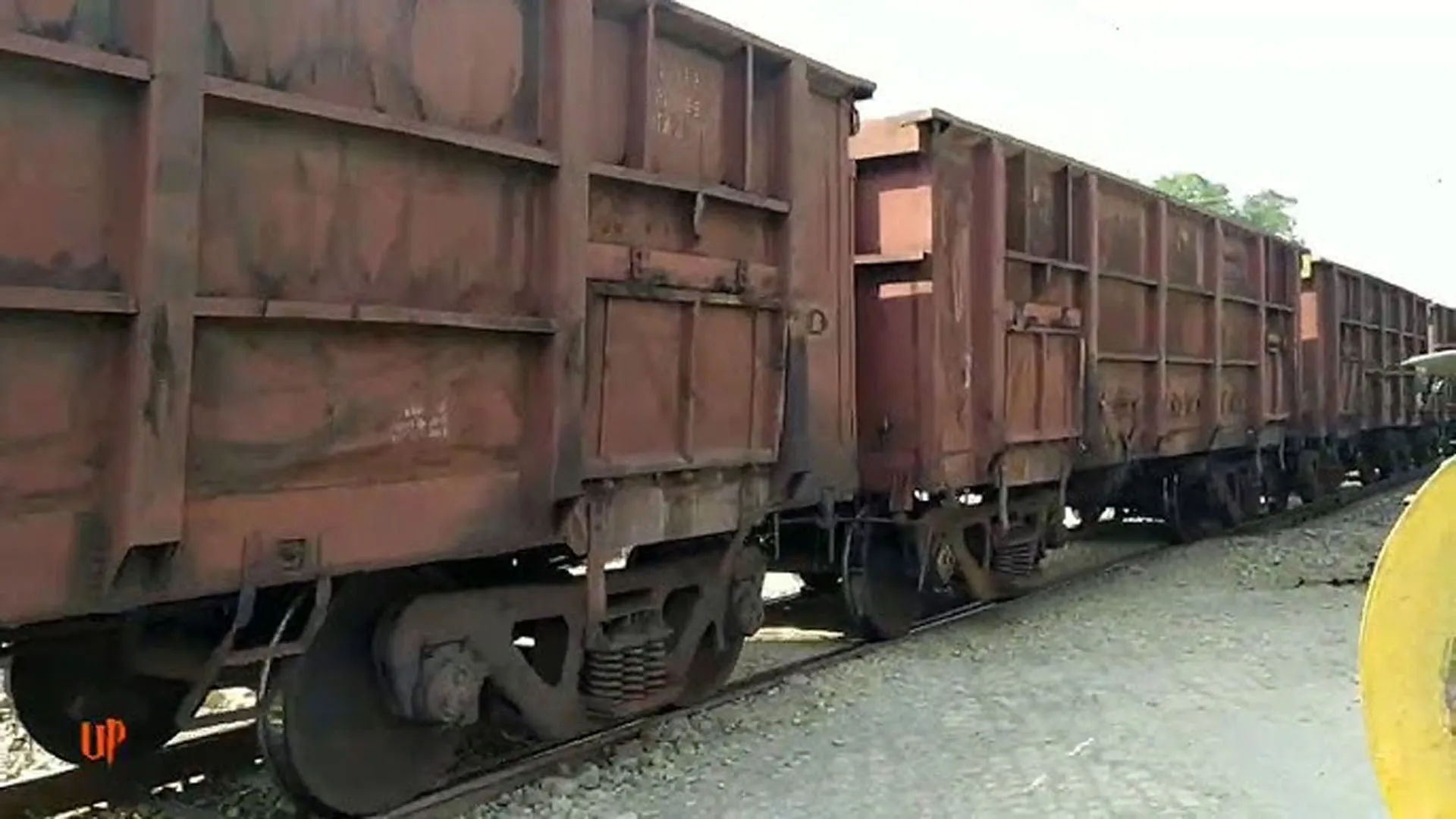 Bareilly: सीबीगंज के पास मालगाड़ी के पहिए जाम...दूसरी ट्रेनों की रफ्तार पर लगा ब्रेक