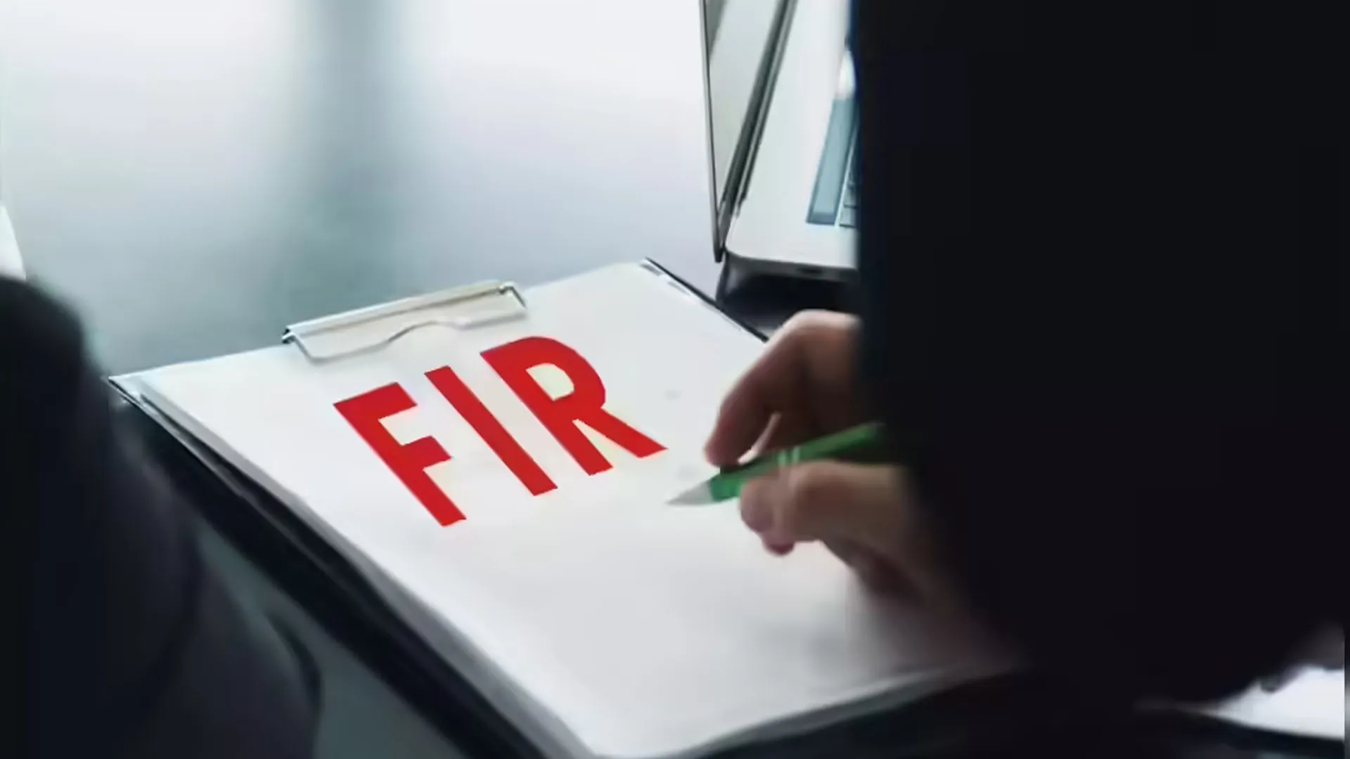 कानपुर: करोड़ों के सरकारी प्रोजेक्ट का झांसा  देकर युवक से जालसाजों ने की ठगी, रिपोर्ट दर्ज 