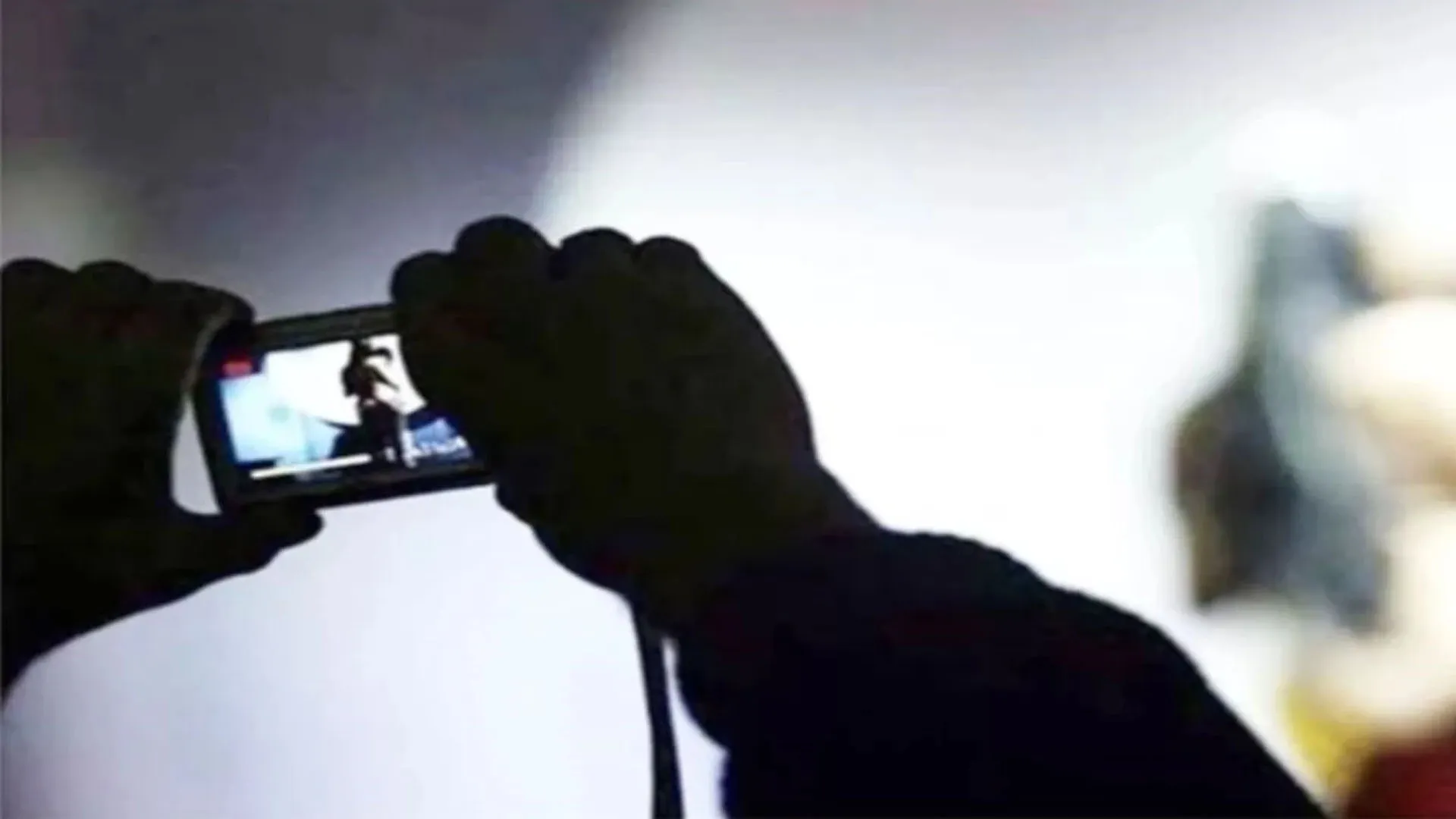 मुरादाबाद: नाबालिग से पहले किया रेप...फिर अश्लील वीडियो बना कर रहा था ब्लैकमेल