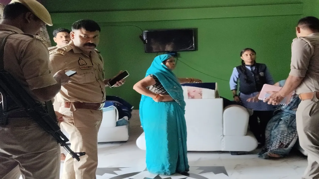 प्रयागराज में कारोबारी के घर दिनदहाड़े लूट : संदिग्धों को हिरासत में लेकर पूछताछ कर रही पुलिस