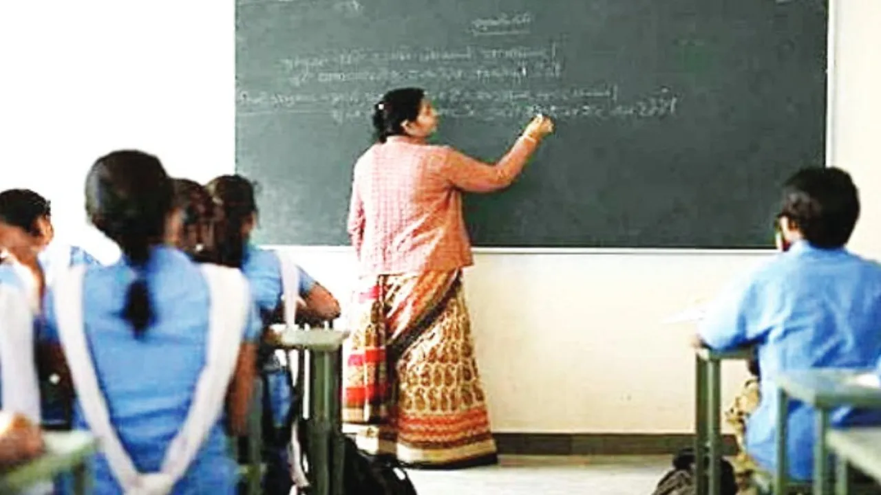 अध्यापक भर्ती में खामियों के चलते बढ़ी अभ्यर्थियों की मुश्किलें..., नहीं अपडेट हो रहा मोबाइल नंबर 