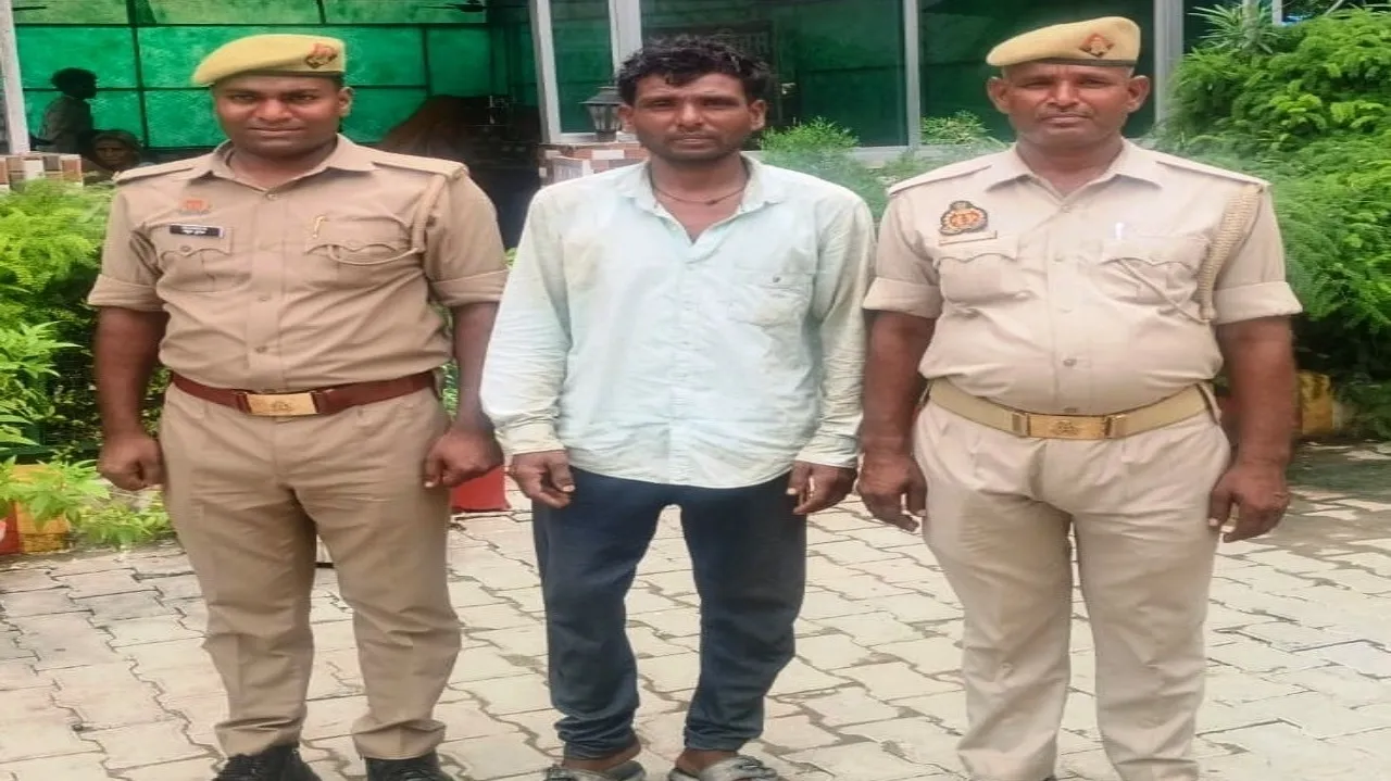 हमीरपुर : राजमिस्त्री ने ईंट से कूंच कर की थी जूती कारीगर की हत्या