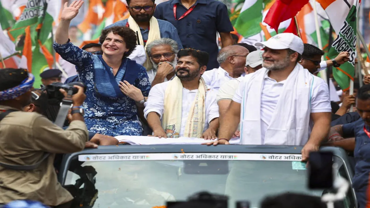 वोटर अधिकार यात्रा में बोले राहुल गांधी- निजी हमले करना RSS की शैली, महात्मा गांधी को भी किया था बदनाम