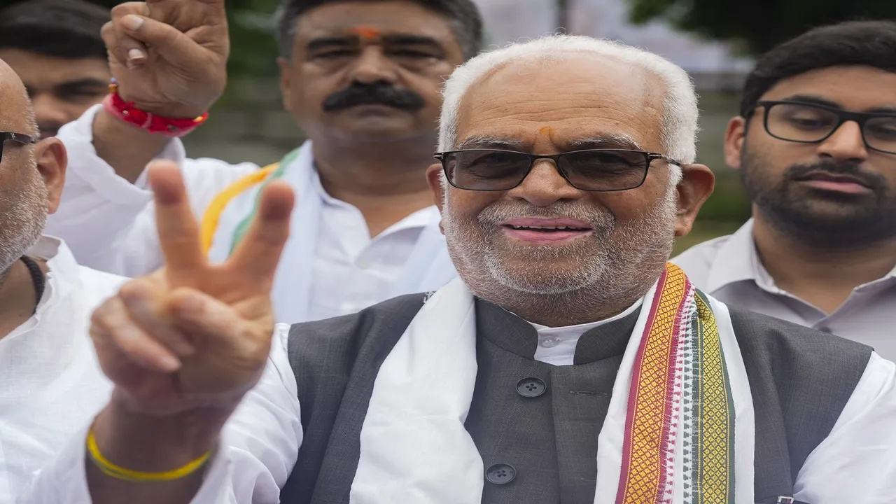 Vice Presidential Election: शाह के आरोपों पर बोले बी.सुदर्शन रेड्डी- मेरे खिलाफ माहौल बनाना चाहते हैं गृह मंत्री  