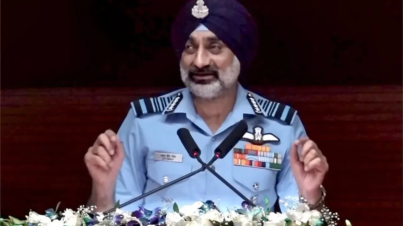 ऑपरेशन सिंदूर में पाकिस्तान के 5 फाइटर जेट हुए थे तबाह, वायुसेना प्रमुख का बड़ा खुलासा, कहा- गेमचेंजर साबित हुआ S400