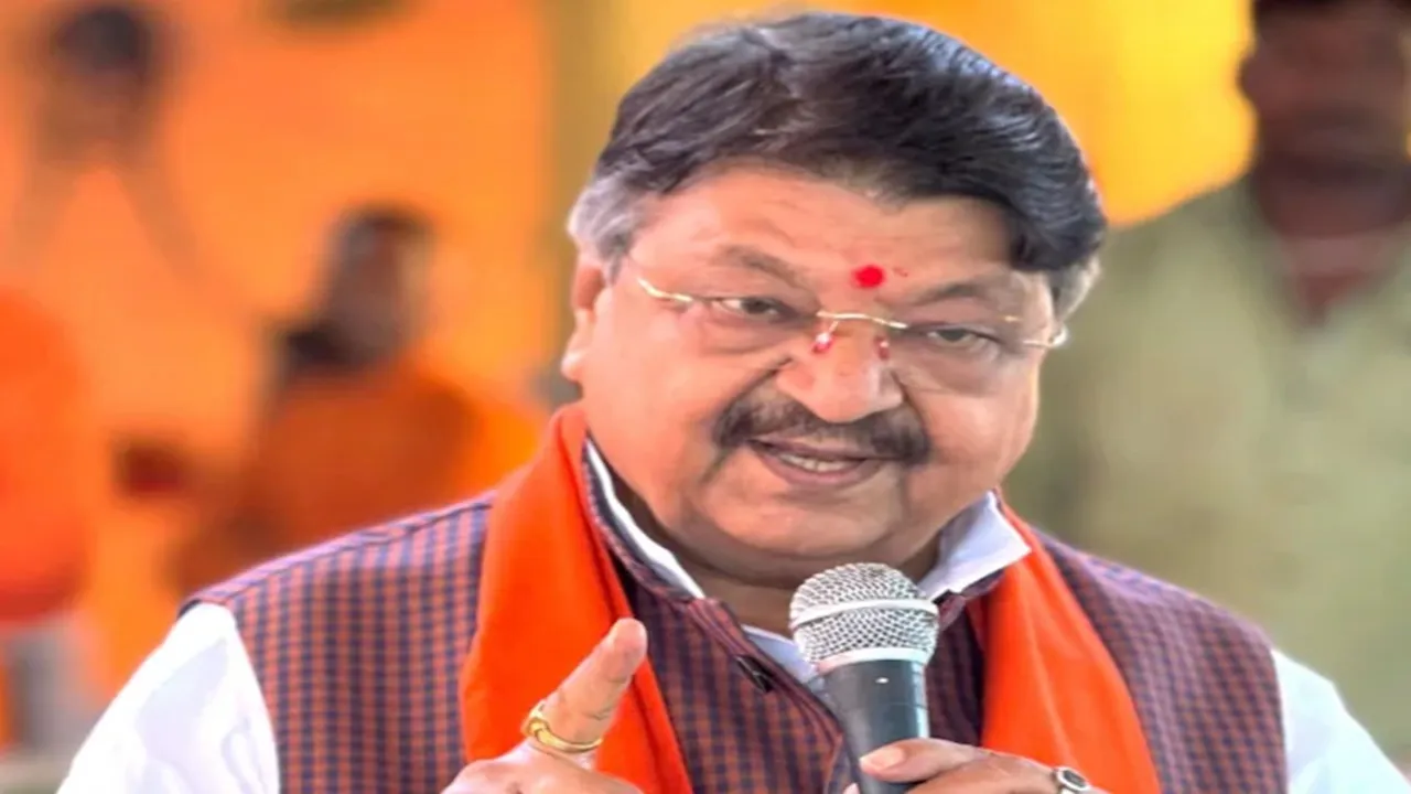 15 अगस्त को मिली 'कटी-फटी' आजादी... कैलाश विजयवर्गीय का विवादित बयान, मचा सियासी बवाल