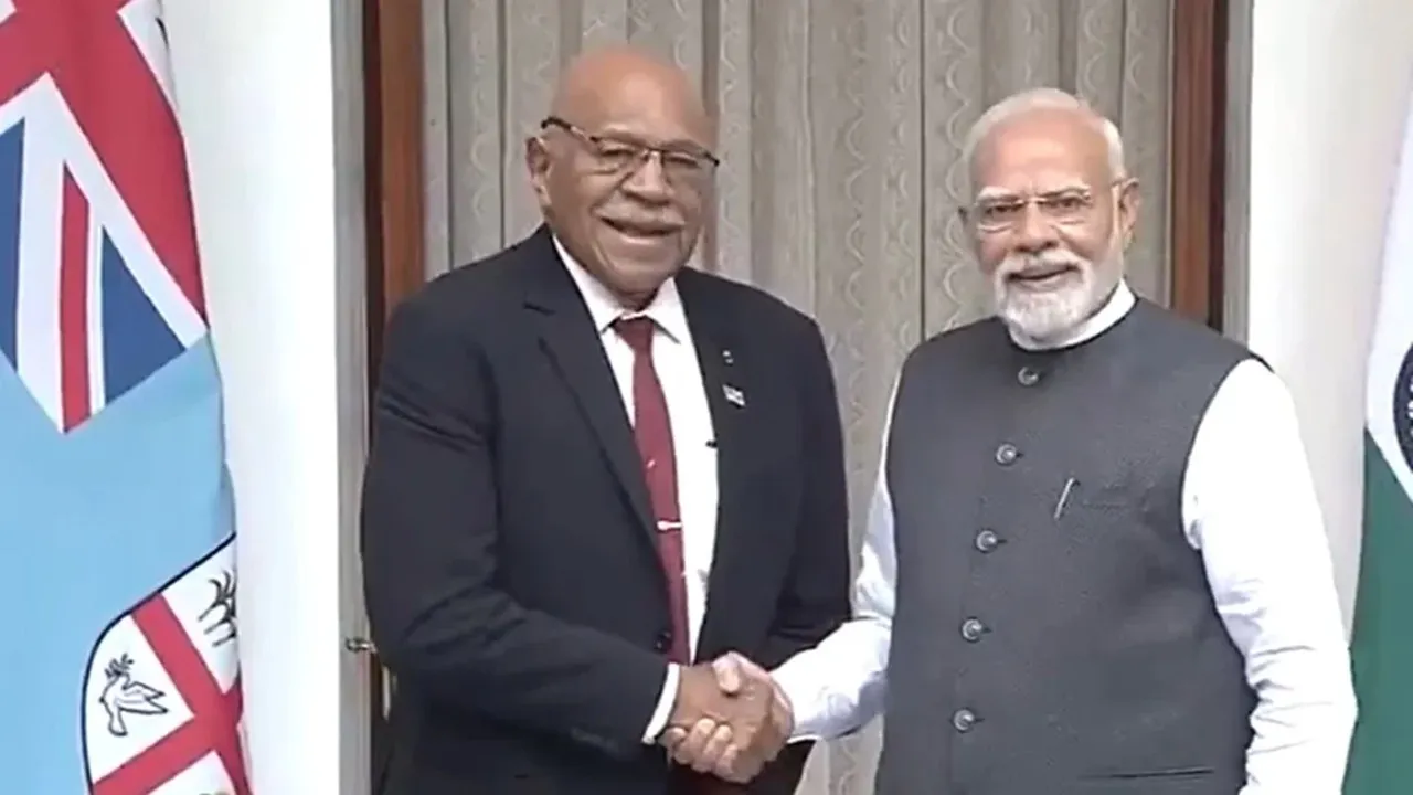 प्रधानमंत्री मोदी ने पीएम राबुका के साथ की वार्ता, भारत और फिजी ने 7 समझौतों पर किए हस्ताक्षर