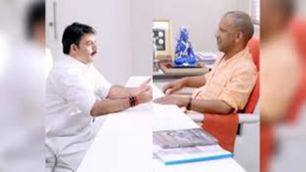  इतनी गोलियां मारेंगे...'  CM योगी और विधायक शलभ मणि त्रिपाठी को मिली जान से मारने की धमकी, जांच में जुटी पुलिस
