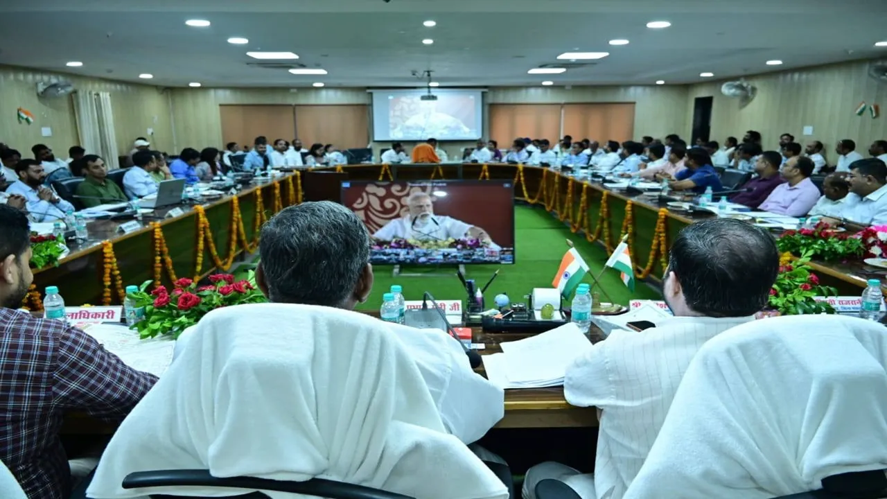 किसान सम्मान निधि: खाते में 20वीं किस्त पहुंचते ही किसानों के चेहरे पर आई मुस्कान