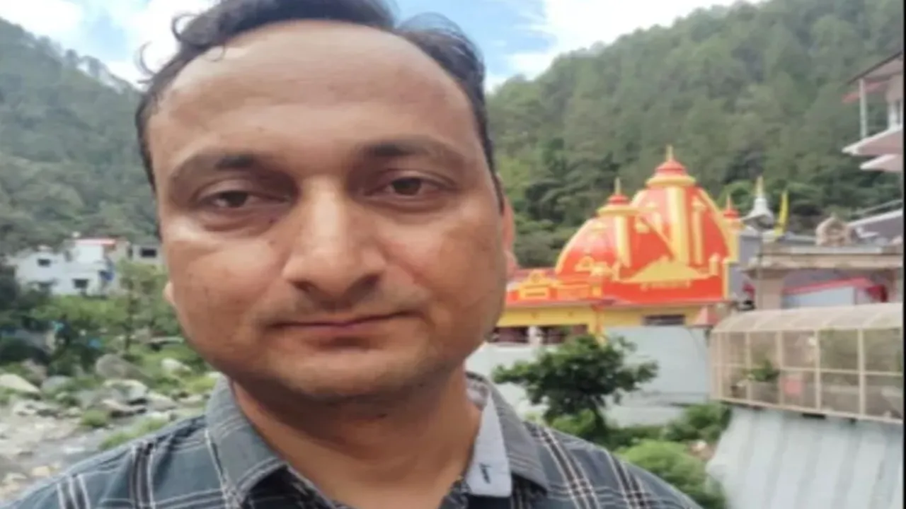 पुलवामा में तैनात सीआरपीएफ इंस्पेक्टर की मौत, कानपुर रेलवे स्टेशन की पार्किंग में कार में मिला शव