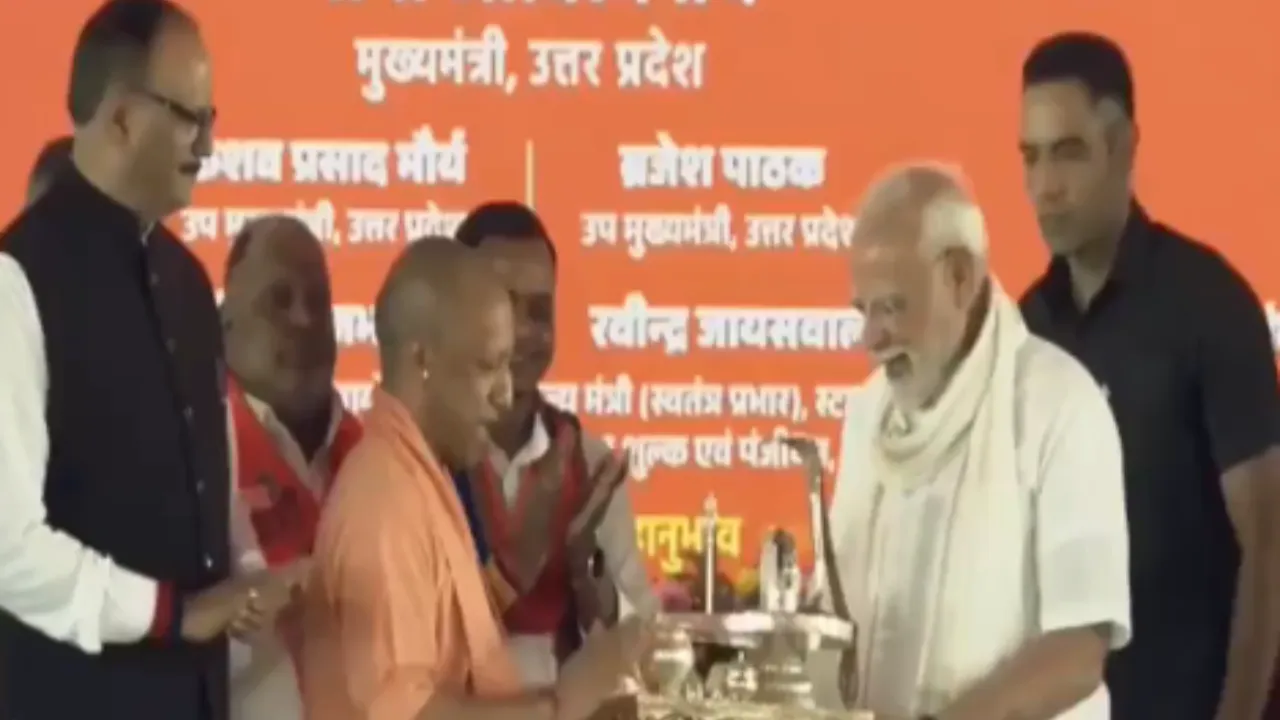 PM मोदी का 51वां काशी दौरा, 2200 करोड़ की 52 योजनाओं का किया लोकार्पण और शिलान्यास 