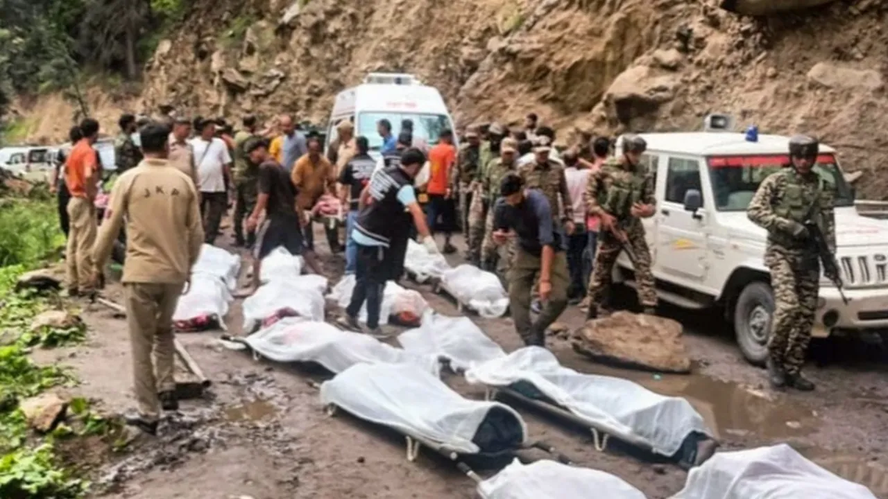 Cloud Burst: किश्तवाड़ में महिला का शव बरामद, मृतकों की संख्या 64 हुई 