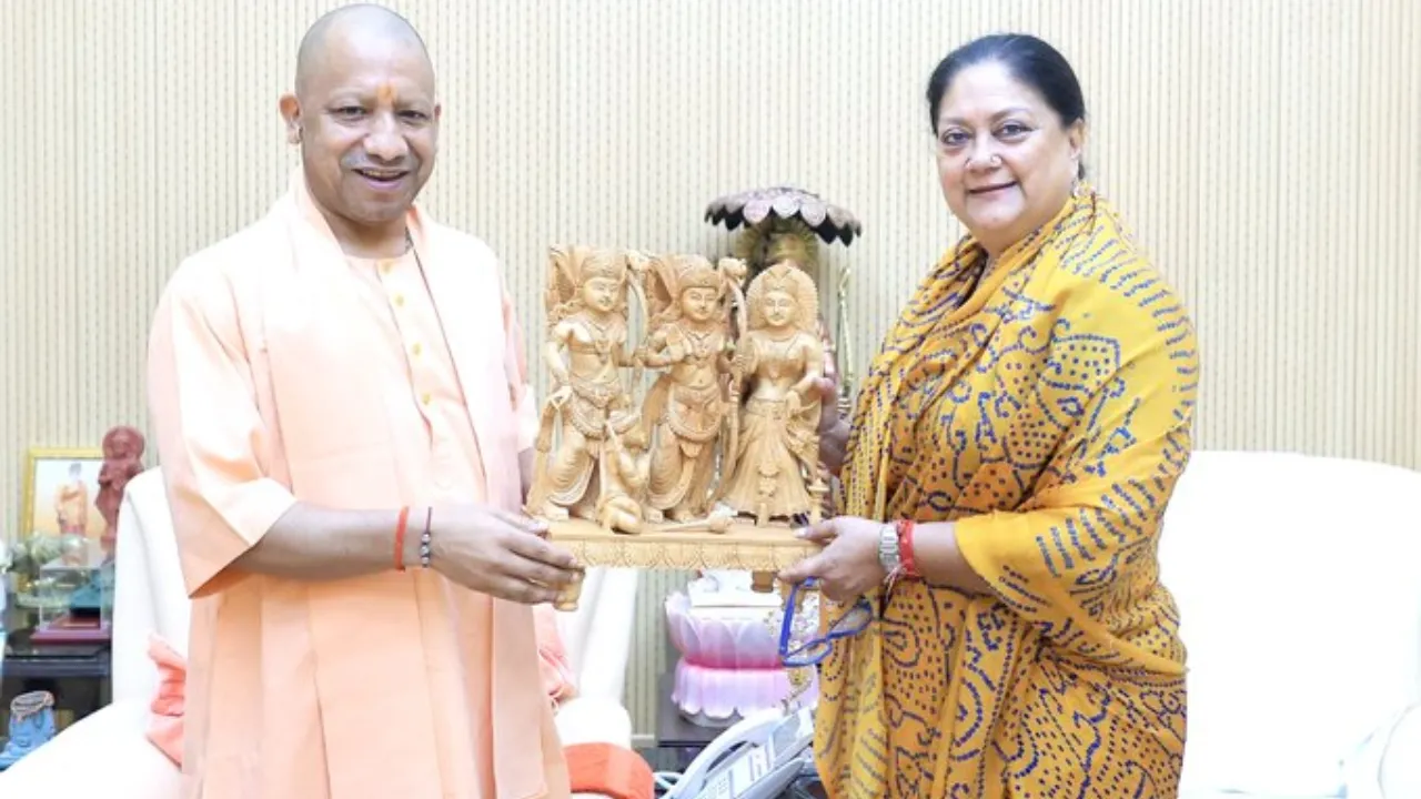 Lucknow News: BJP में बड़ी जिम्मेदारी मिलने की सरगर्मी के बीच योगी से मिलीं वसुंधरा राजे