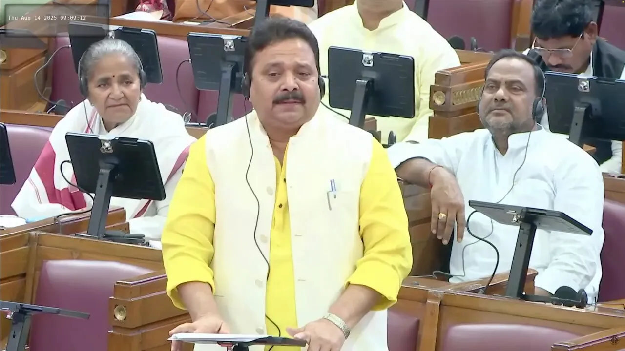 वार्षिक राजस्व अब लगभग 30 हजार करोड़ रुपये से अधिकः रवींद्र जायसवाल