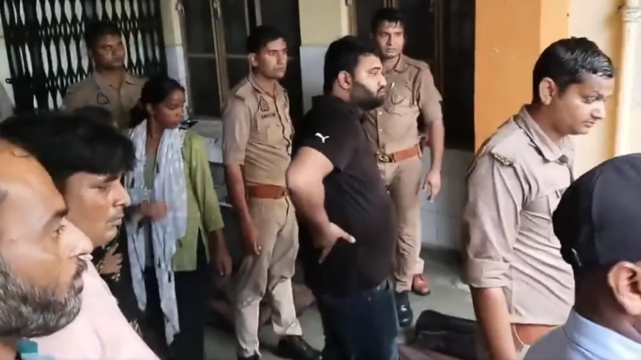 UP News: मैनपुरी में दर्दनाक सड़क हादसा, एक परिवार के पांच लोगों की मौत; जन्मदिन समारोह से लौट रहा था परिवार