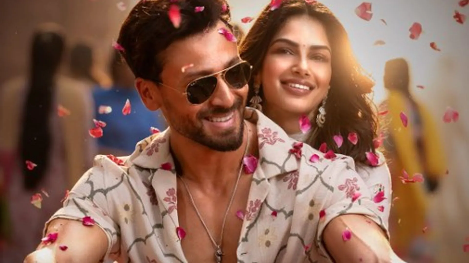 Baaghi 4 : जोश बरार की आवाज़ में ‘गुज़ारा’ रिलीज, टाइगर-हरनाज़ की जोड़ी का दिखेगा रोमांस 