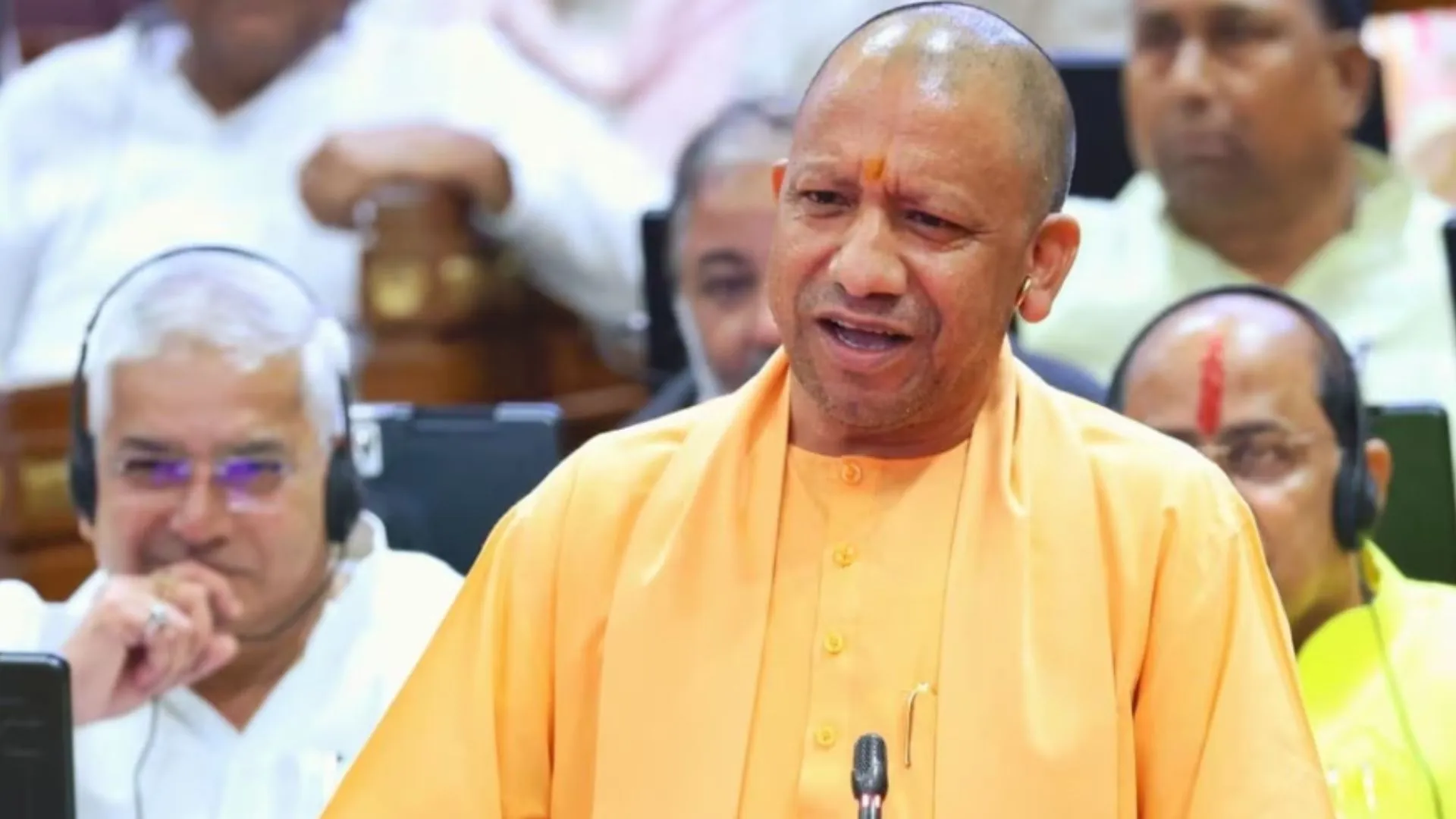 ‘PDA’ यानी 'परिवार डेवलपमेंट अथॉरिटी', विधानसभा मानसून सत्र में 'विजन-2047' को लेकर 24 घंटे की चर्चा में बोले सीएम योगी 