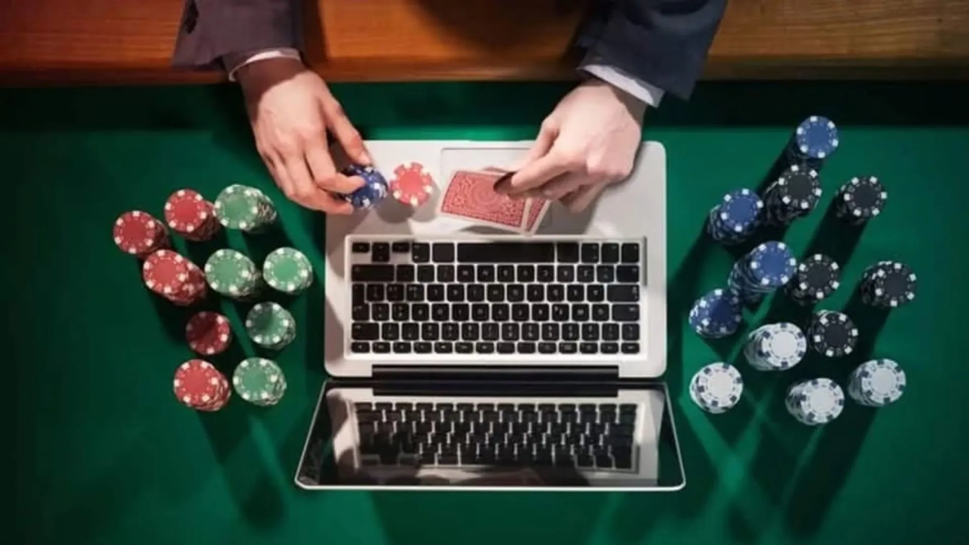 ऑनलाइन सट्टेबाजी पर रोक लगाने की तैयारी में केंद्र सरकार, रियल टाइम गेमिंग पर विधेयक प्रस्ताव को दी मंजूरी 