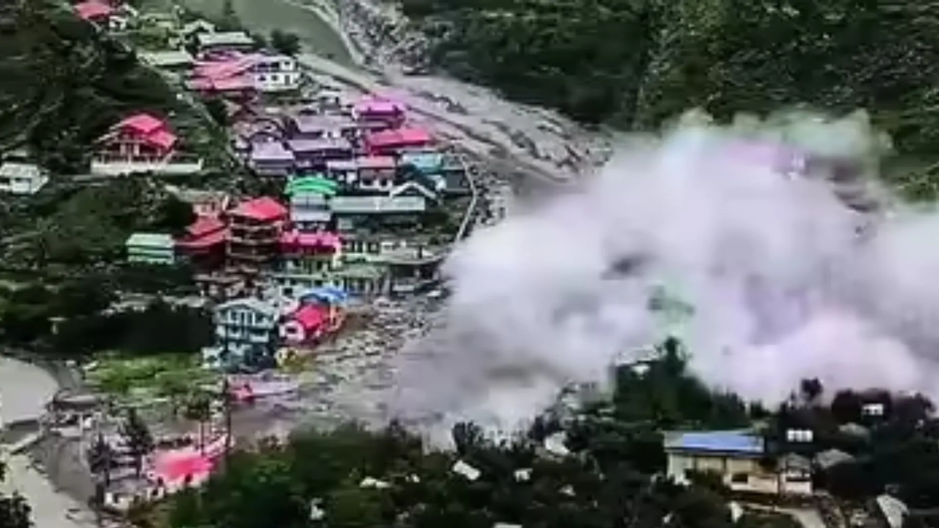 Dharali Disaster : उत्तरकाशी में आई प्राकृतिक आपदा को लेकर आगे आया उत्तराखंड प्रशासन, राहत कोष में देंगे  एक दिन की सैलरी 