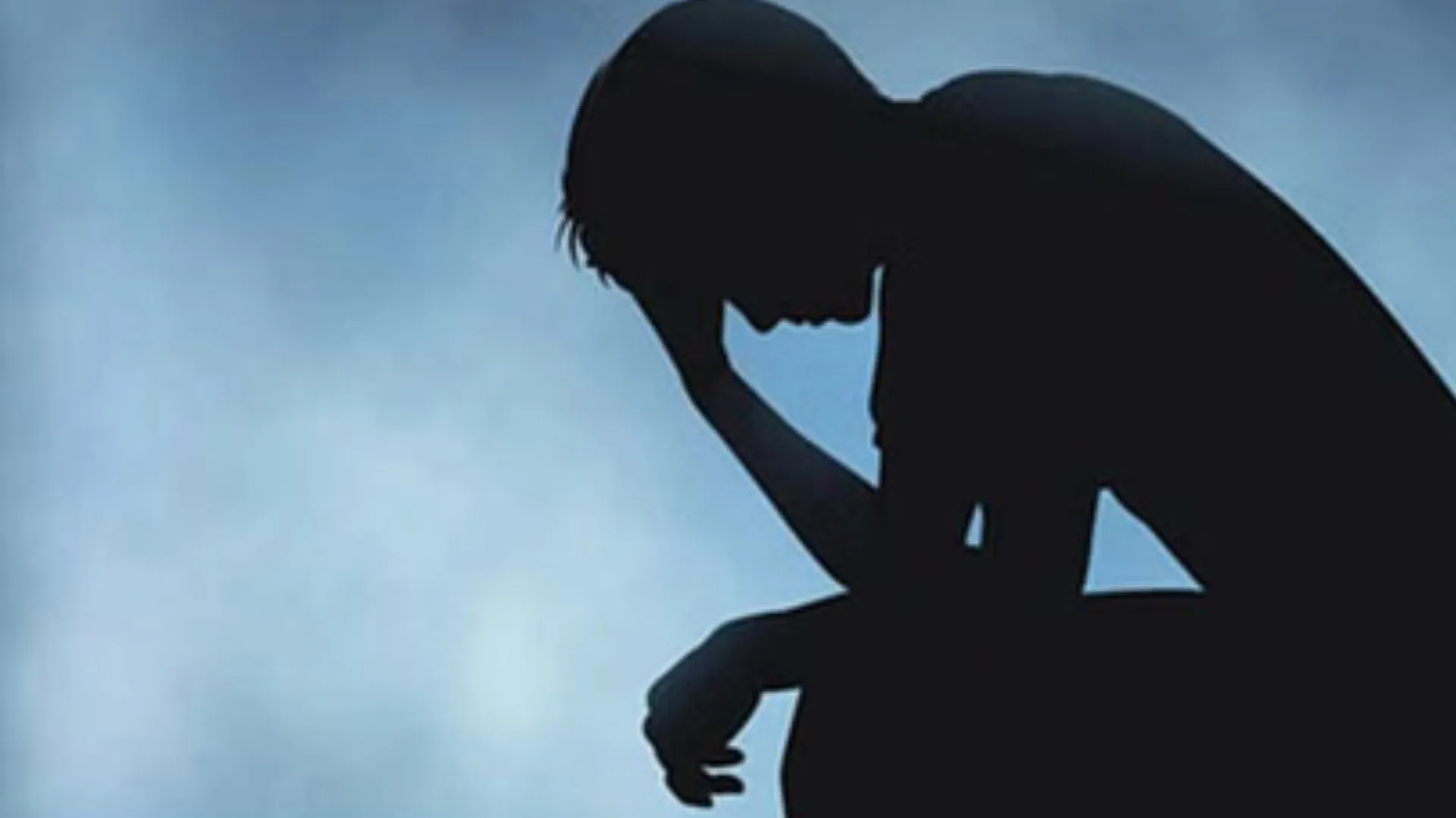 मानसिक तनाव के चलते युवक ने दी अपनी जान, मां की लंबी बीमारी और घर में आर्थिक तंगी के चलते उठाया कदम 