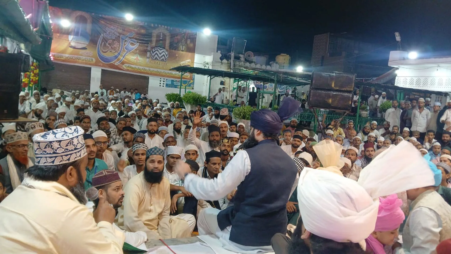 अदनान मियां की मांग, नबी की शान में गुस्ताखी रोकने के लिए सरकार बनाए कानून