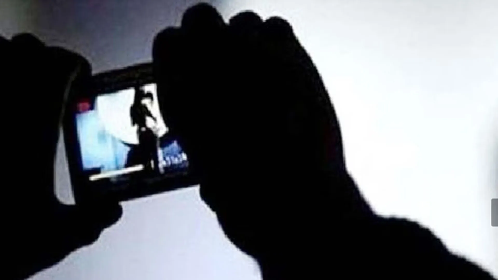 मुरादाबाद: रिश्तेदार ने शादी का झांसा देकर लूटी अस्मत...फिर अश्लील फोटो वायरल किए 