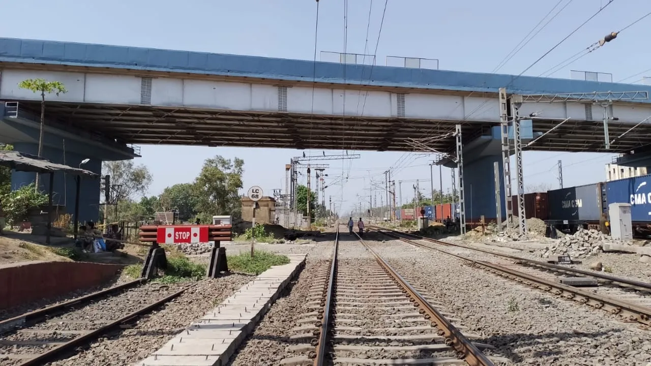 कानपुर में सुजातगंज रेलवे क्रॉसिंग पर ब्रिज निर्माण शुरू :  2 लाख लोगों को मिलेगा सीधा फायदा