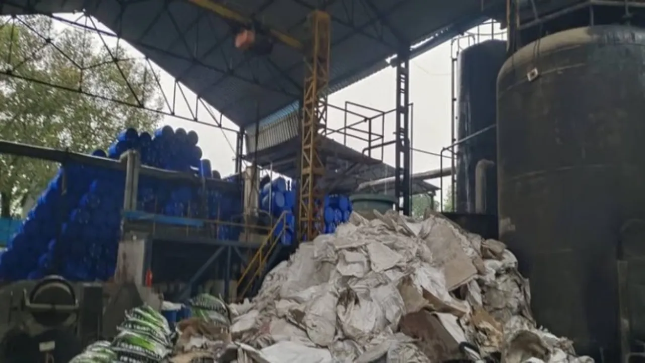 अमेठी में वेल्डिंग के दौरान केमिकल फैक्ट्री में ब्लास्ट, चार श्रमिक झुलसे, तीन लखनऊ रेफर