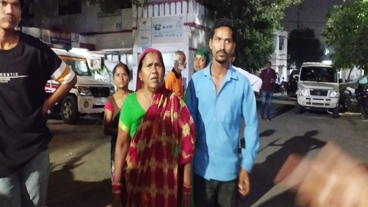 कोतवाली में मृतक के परिजन