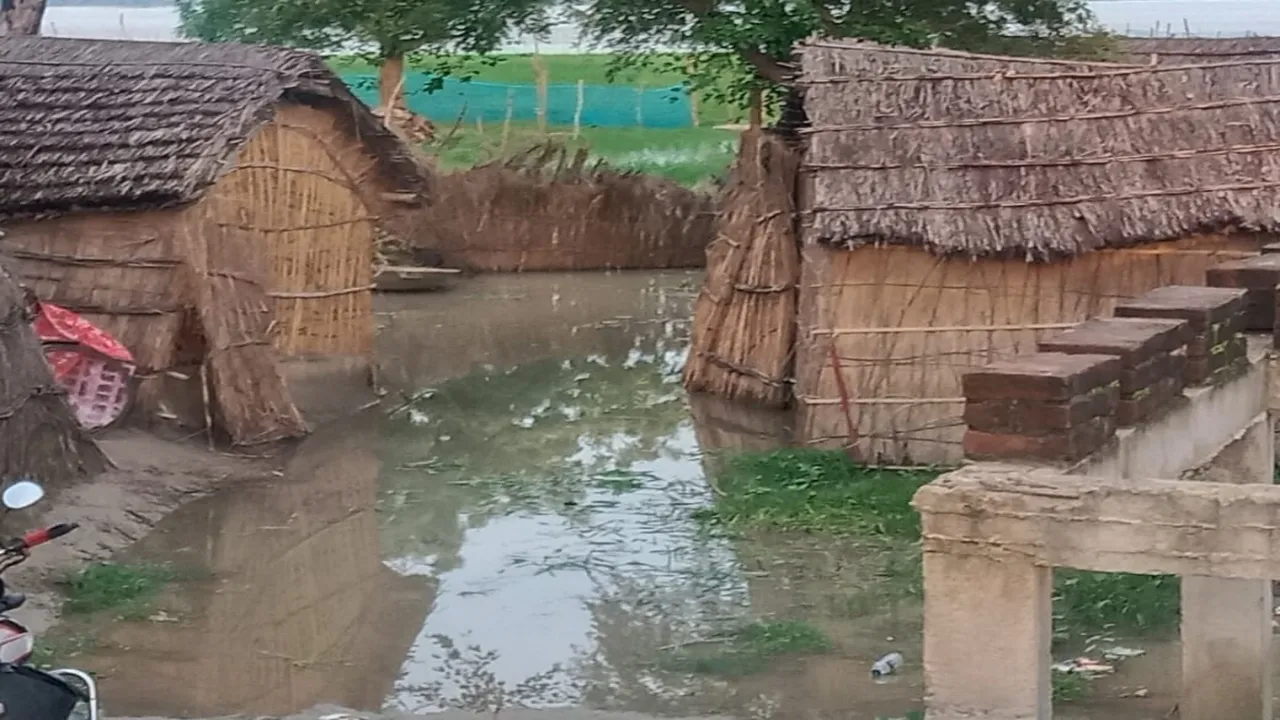 जलमग्न गांव