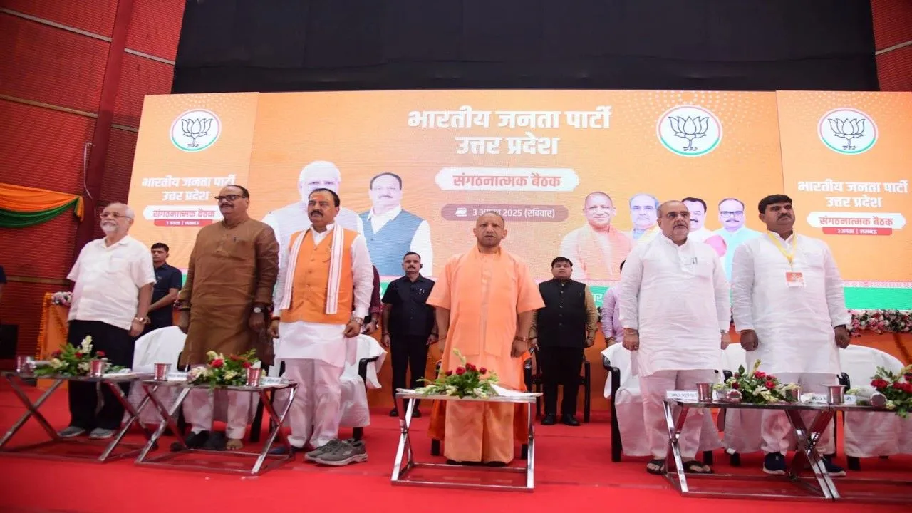 हर घर तिरंगा को राष्ट्रभक्ति का बनाएं जनांदोलन : मुख्यमंत्री