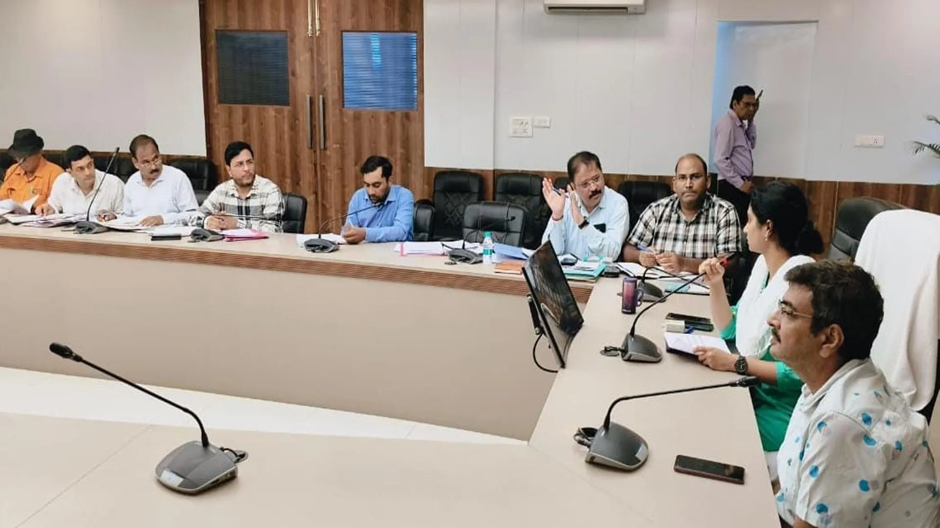 मुरादाबाद: जिले में 900 से अधिक विद्यालय जर्जर...256 खंडहर घोषित