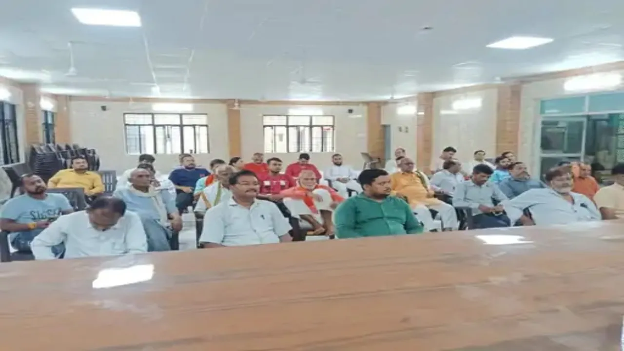 भाजपा मंडल कार्य समिति की बैठक में सरकारी योजनाओं को घर-घर पहुंचाने का संकल्प