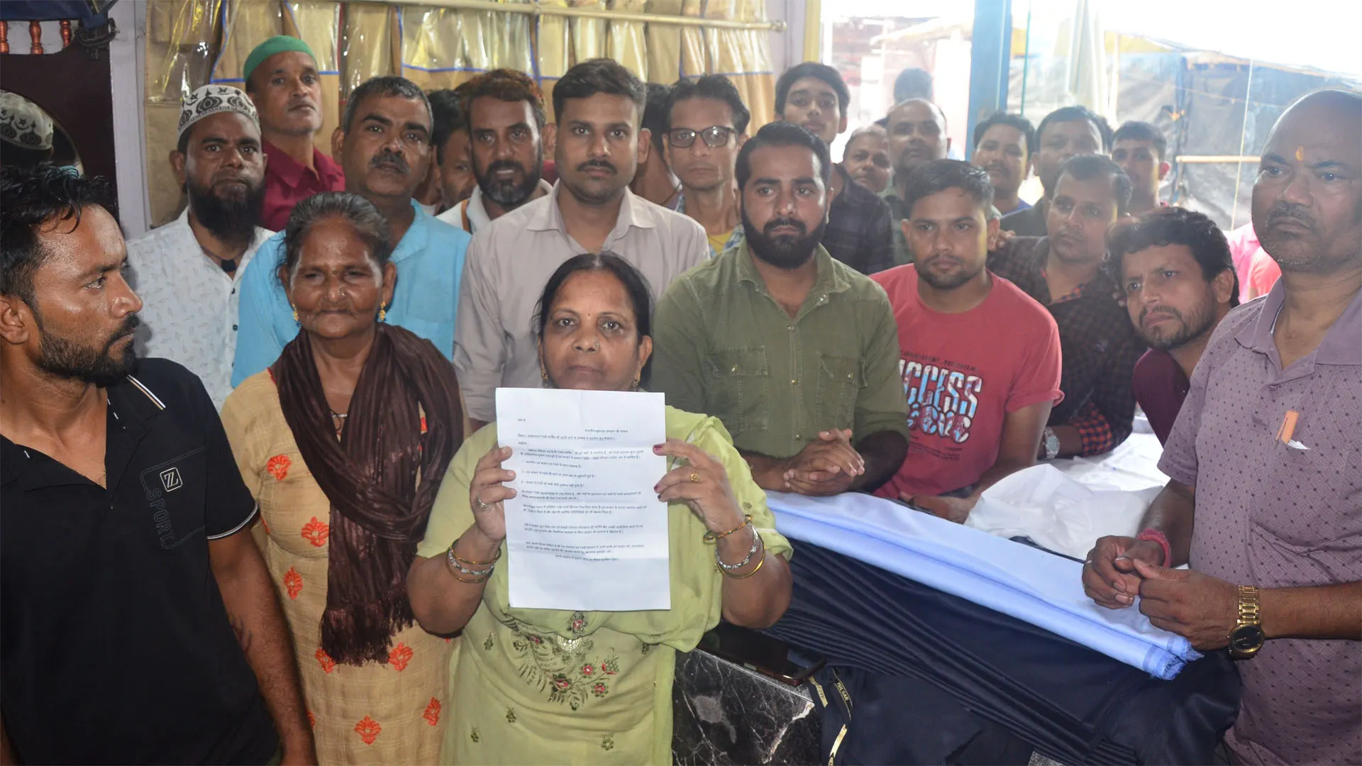 सालाना 8 करोड़ का कारोबार करने वाला बाजार कल से होगा बंद